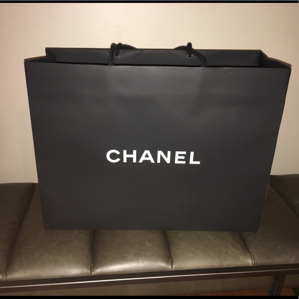 Authentic Chanel Shopping/Gift Bag